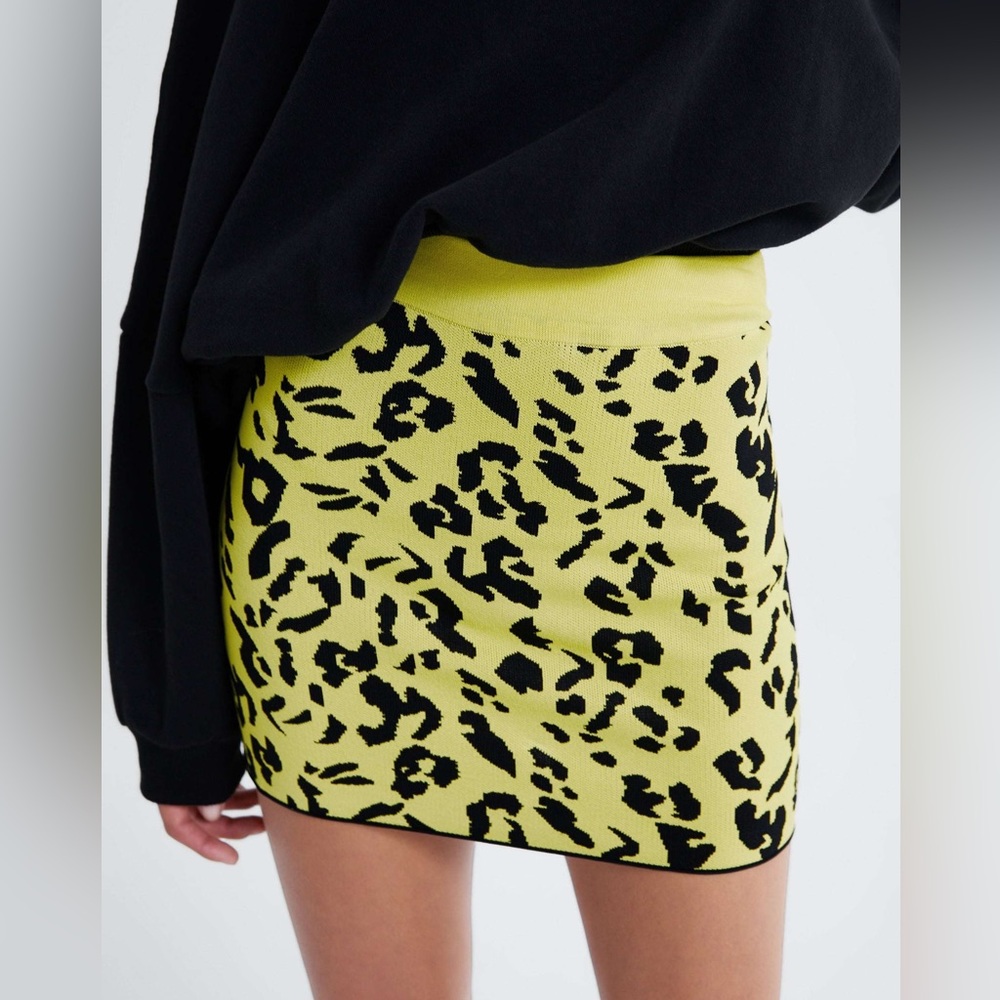 ZARA | Pencil Skirts Short Leopard Patterns Casual Style Skirts